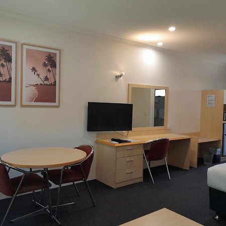 Red Bridge Motor Inn Woombye Extérieur photo