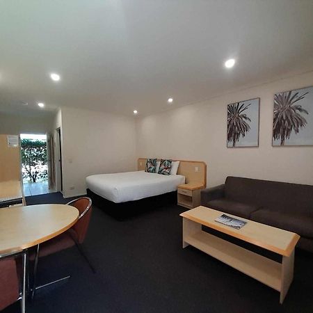 Red Bridge Motor Inn Woombye Extérieur photo