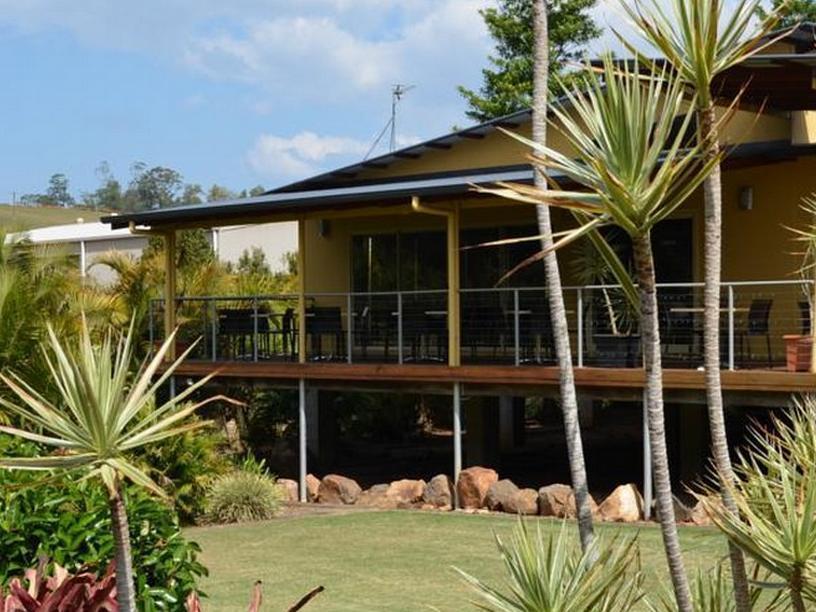 Red Bridge Motor Inn Woombye Extérieur photo
