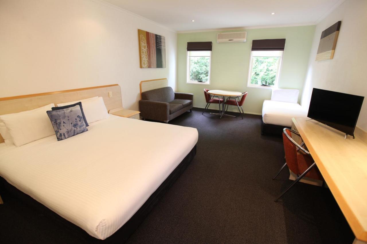 Red Bridge Motor Inn Woombye Extérieur photo